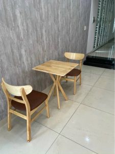 Bàn cafe vuông mặt gỗ rộng 60×60